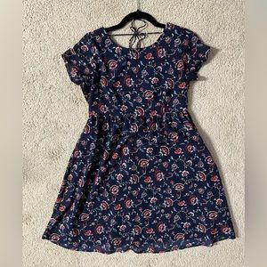 Old Navy Floral Skater Dress Small